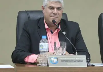 Vereador Edinaldo Pantera pede revitalização do parquinho infantil da COHAB