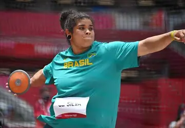 Izabela Silva alcança índice olímpico no lançamento de disco