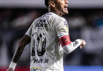 Neymar brilha na vitória do Santos contra o Bragantino e avança para semifinal