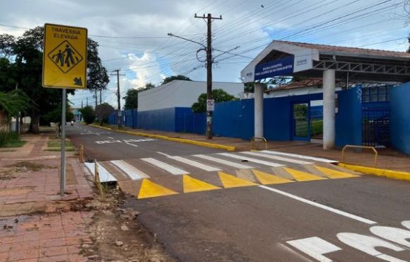 Comunidade agradece presidente Papy por mudança no trânsito para segurança dos alunos