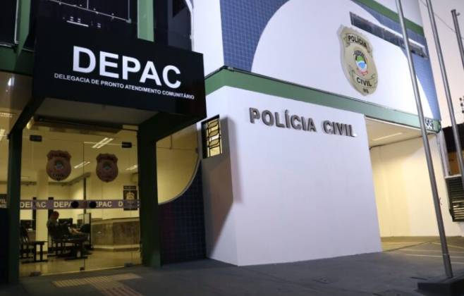 Após recusar pagar conta de bar para 